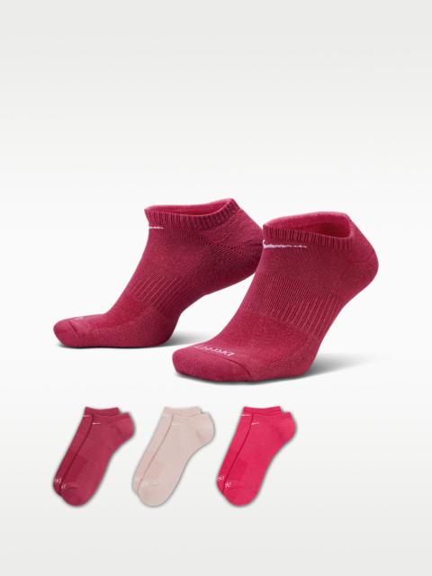 Nike Everyday Plus Cushion Training No-Show Socks (3 Pairs)