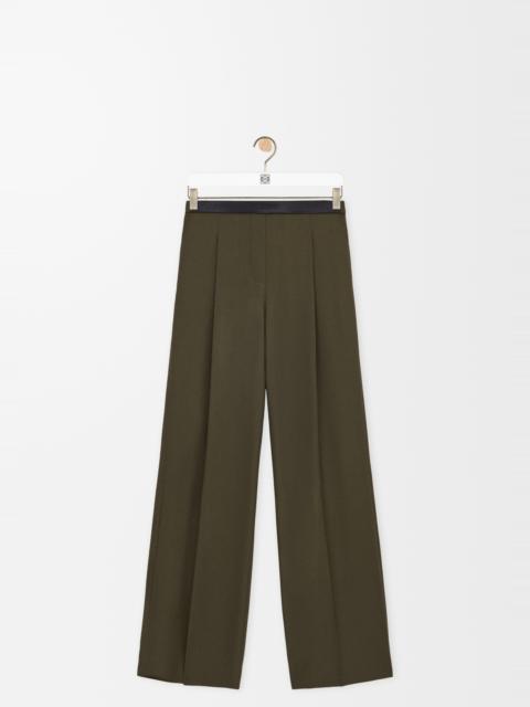 Trousers in wool