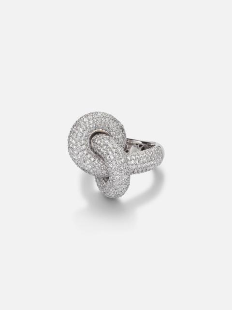 Legacy Knot Big 18kt white gold ring with diamonds