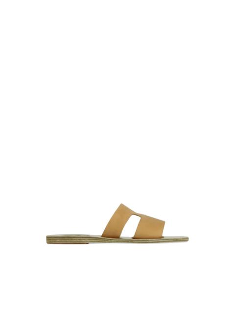 Apteros sandals