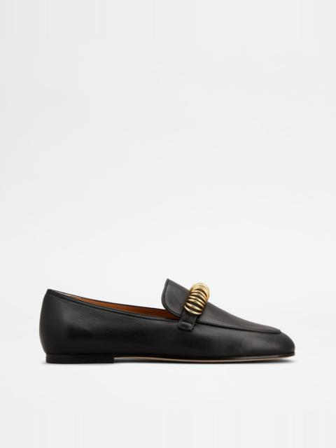 LOAFERS IN LEATHER - BLACK