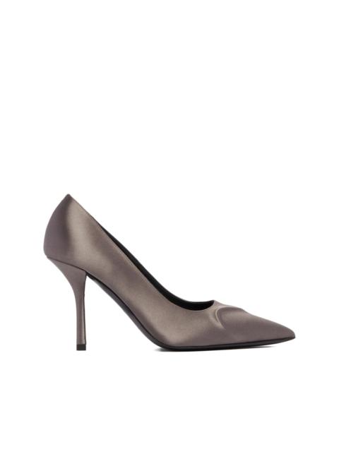 heart detail heeled pumps
