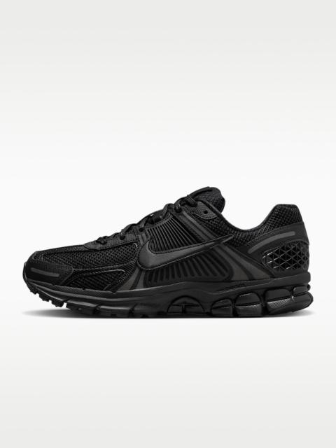 Nike Men's Zoom Vomero 5 Shoes