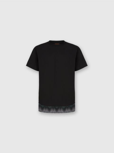 Short Sleeve T-Shirt with Irregular Zigzag Insert