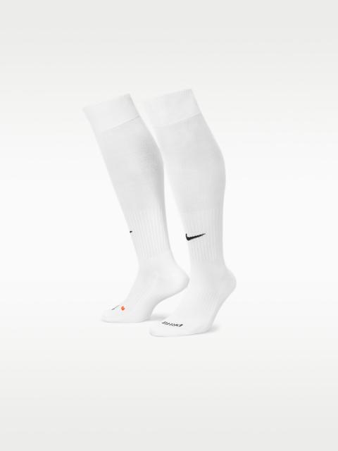 Nike Classic 2 Cushioned Over-the-Calf Socks