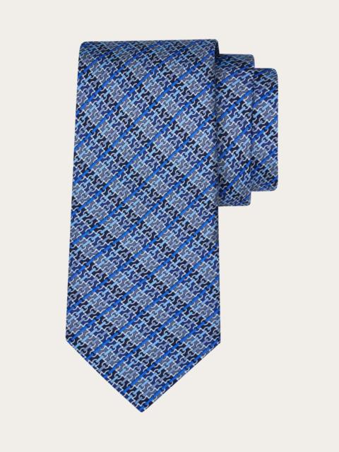 Gancini chain print silk tie
