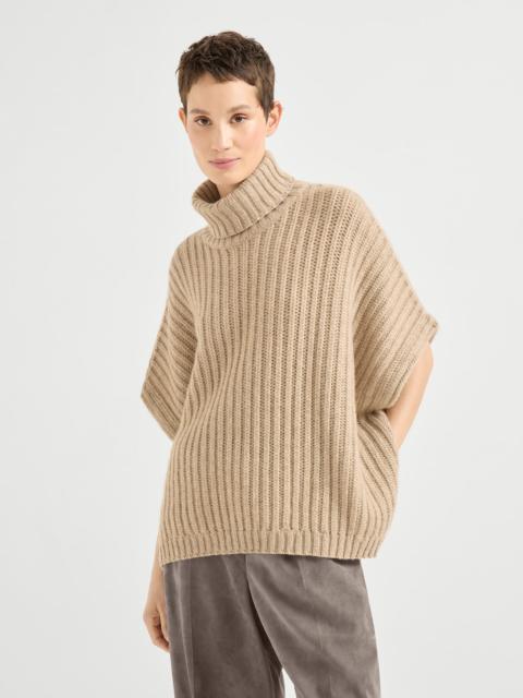 Cashmere Feather yarn wide rib poncho-style sweater