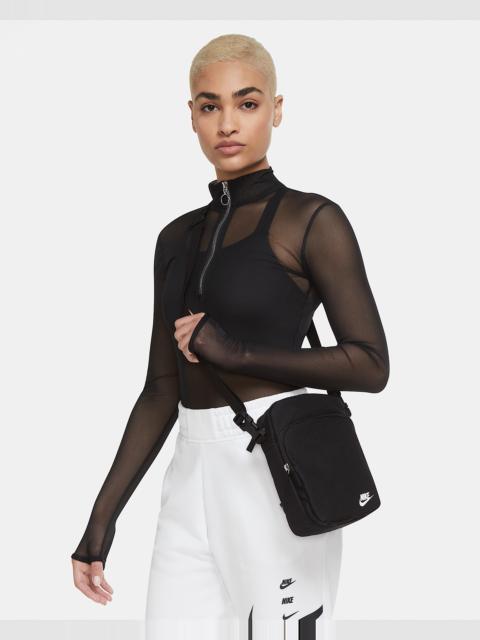 Nike Heritage Crossbody Bag (4L)