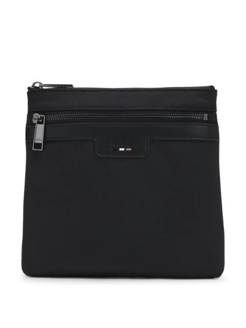 STRUCTURED ENVELOPE BAG WITH SIGNATURE TRIMS