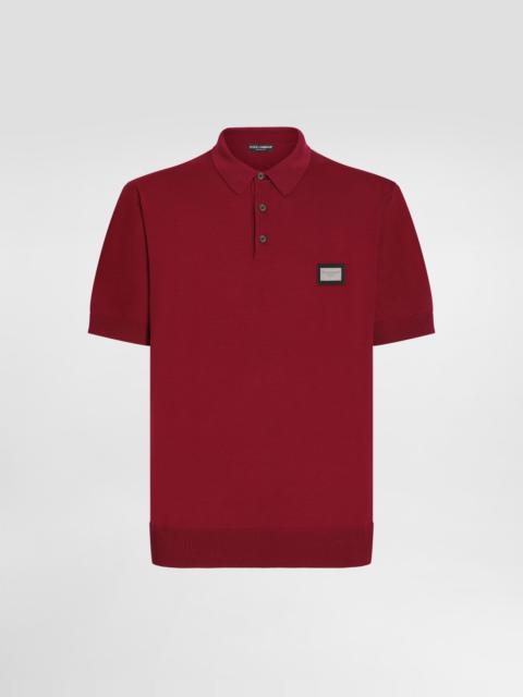 Wool polo-shirt with branded tag