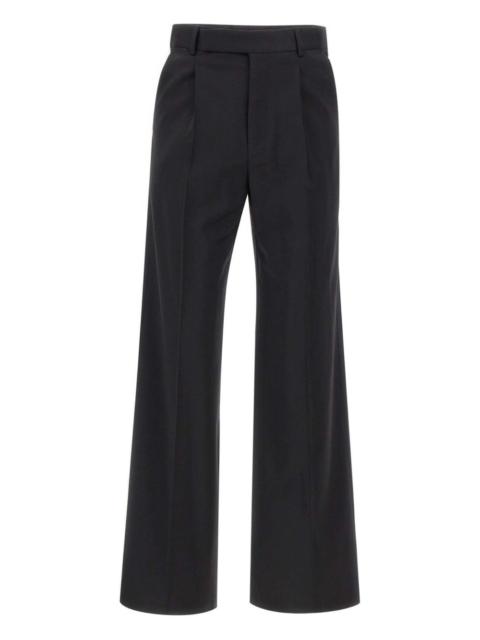pleated trousers