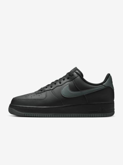 Nike Air Force 1 '07 Men's Shoes