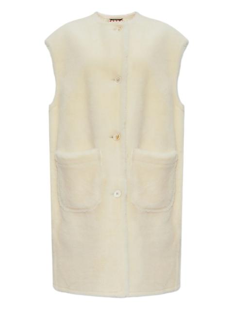 button-fastening patch-pocket vest