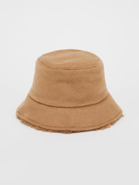 FIDUCIA Reversible camel and Teddy fabric cloche hat