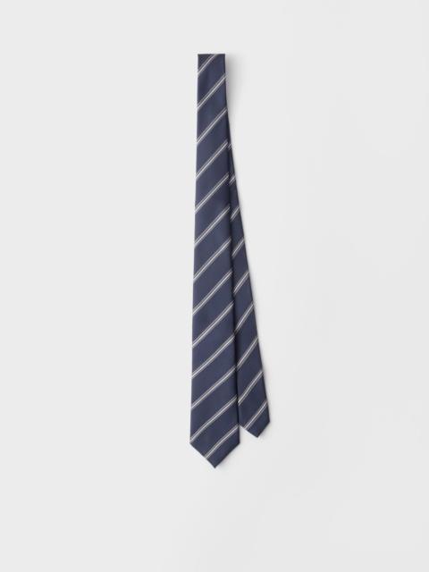Silk tie