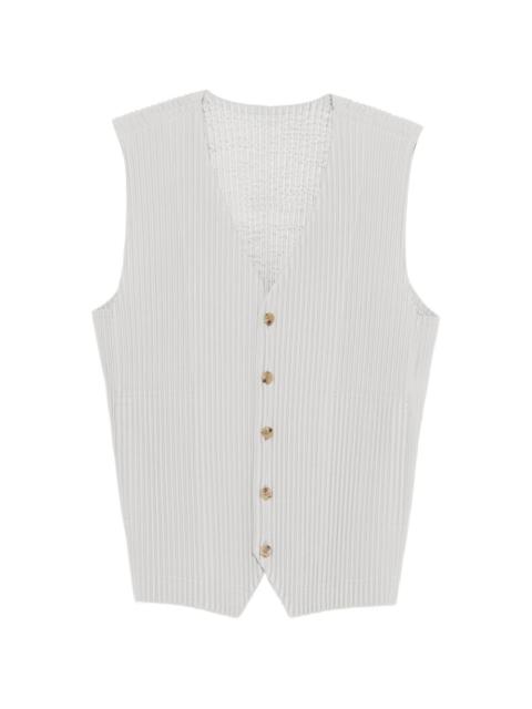 buttoned pleated vest