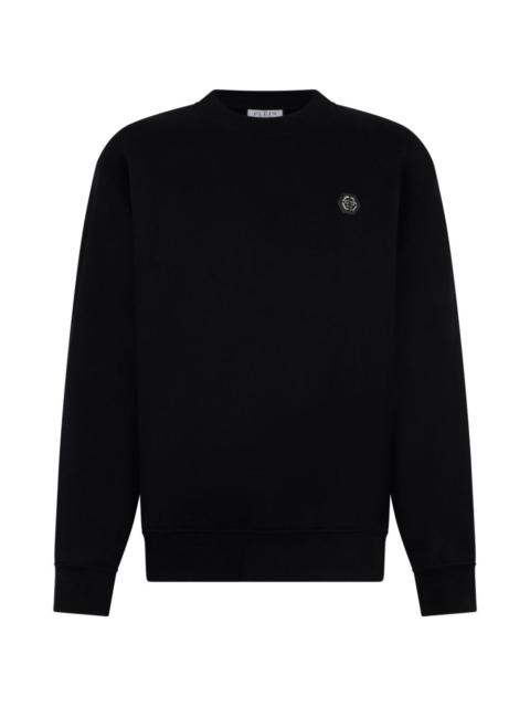 round-neck sweatshirt