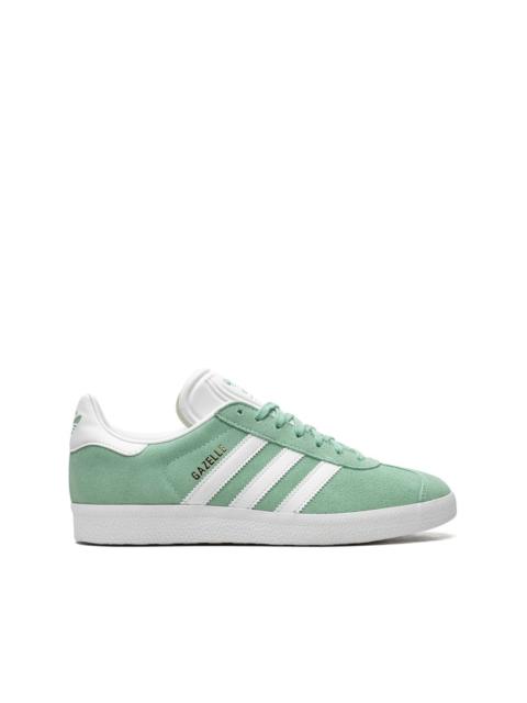 Gazelle low-top sneakers