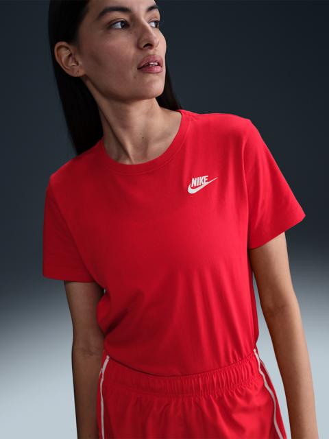 Nike Sportswear Club Essentials Women's T-Shirt