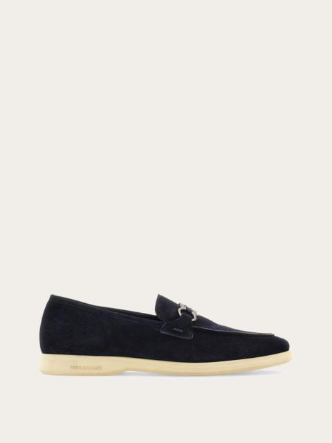 Casual loafer with Gancini ornament