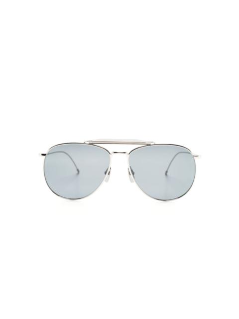 pilot-frame sunglasses