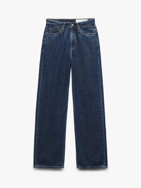 Logan Wide-Leg Jeans
Featherweight in Wellbrook