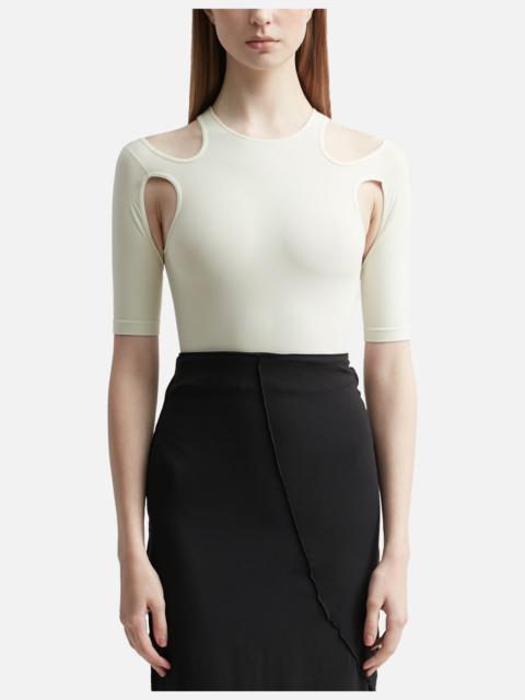 CUT-OUT DETAIL SCULPTED BODY TOP