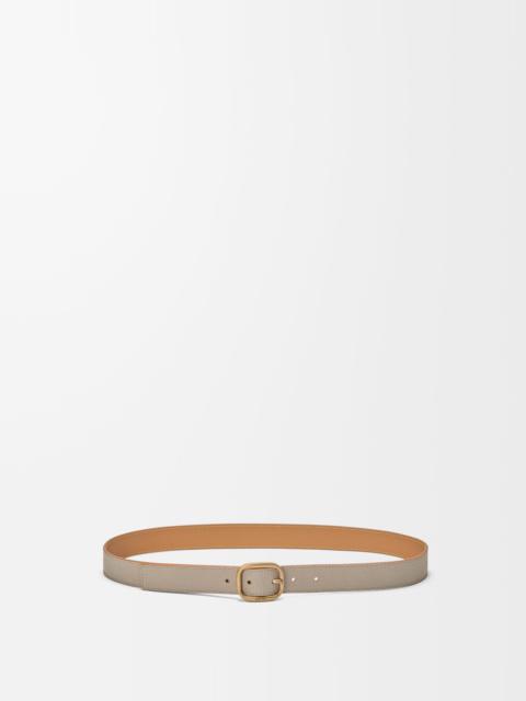 Rounded soft belt in supple grained calfskin
