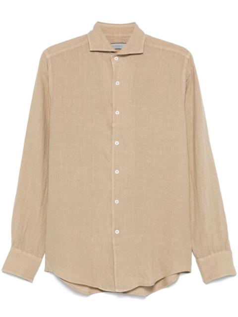 linen shirt