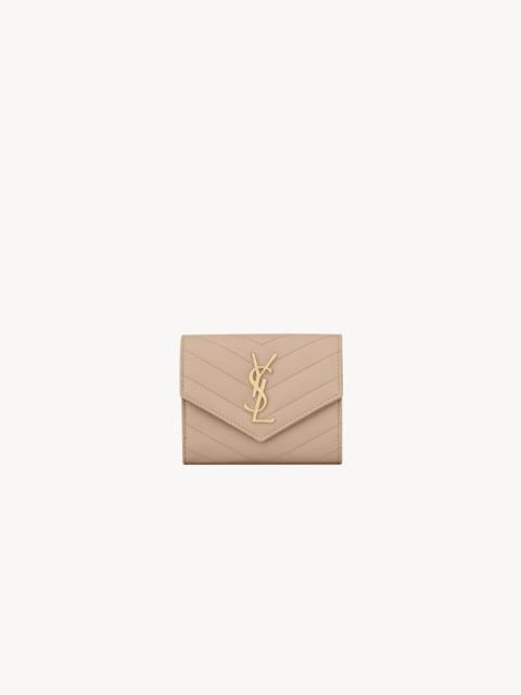 CASSANDRE MATELASSÉ COMPACT TRI FOLD WALLET IN GRAIN DE POUDRE LEATHER