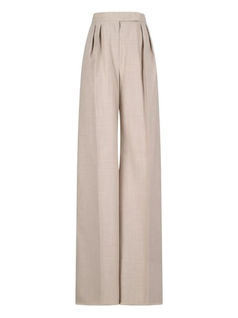 pleated trousers