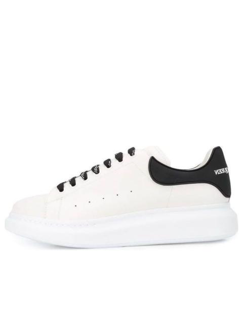 Alexander McQueen Oversized Sneaker 'White Black' 625156WHXMT9034