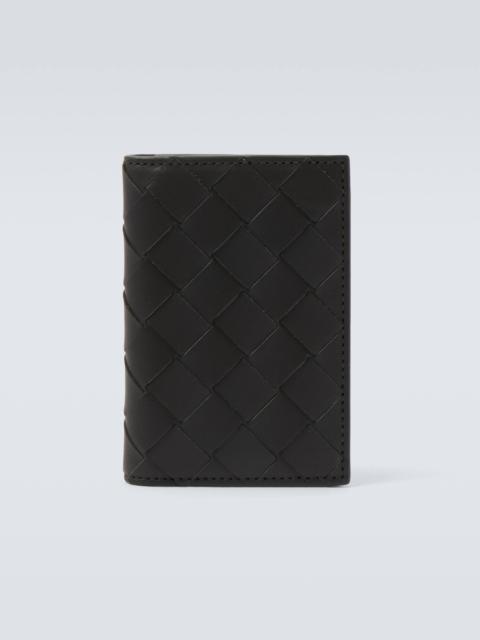 Intrecciato leather wallet