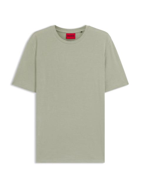 SLUB-INTERLOCK T-SHIRT IN A SLIM FIT