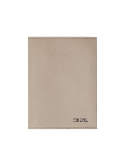 Secondskin passport case