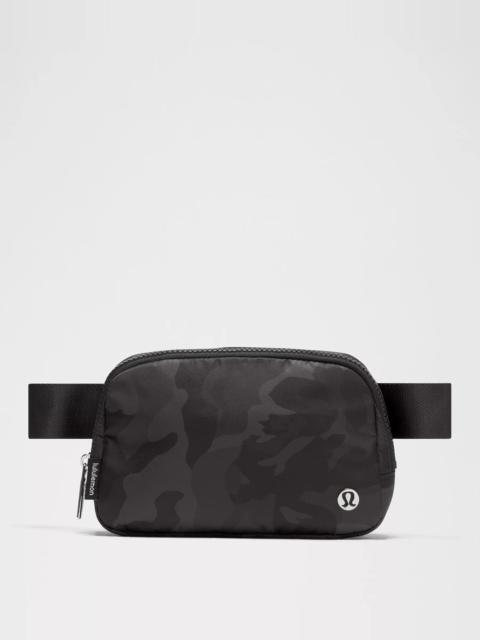 Everywhere Belt Bag 1L