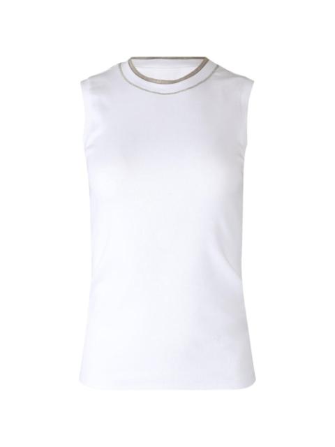 sleeveless top