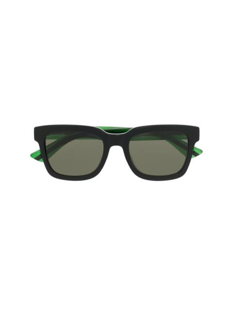 wayfarer-frame sunglasses