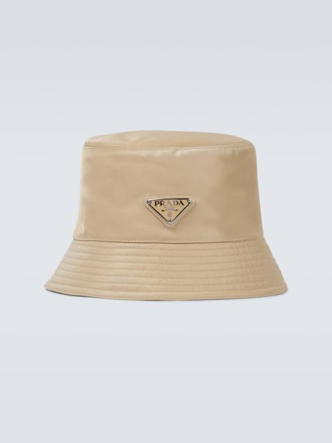 Logo tab bucket hat