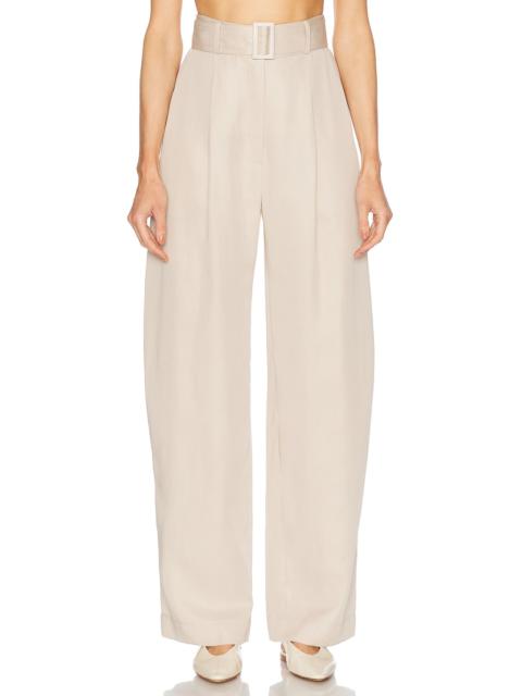Pleated Barrel Trouser