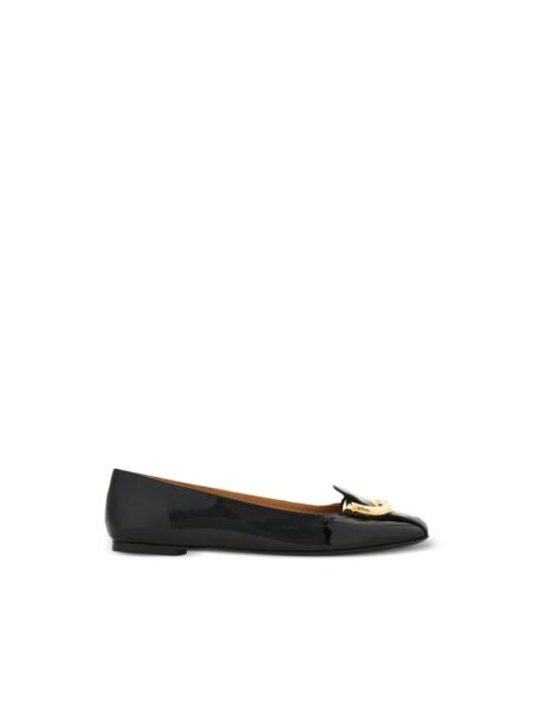 Gancini-buckle leather ballet flats