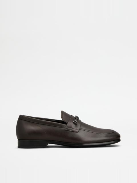 LOAFERS IN LEATHER - BROWN