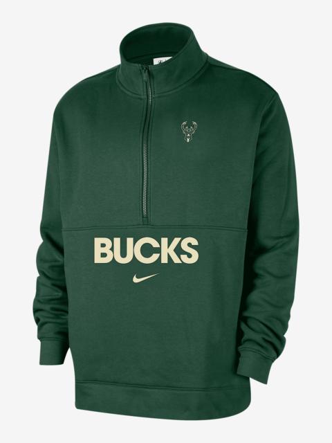 Milwaukee Bucks Club Courtside Men's Nike NBA 1/2-Zip Top
