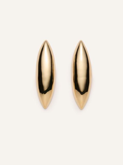 Elongated sculptural earrings in gold
