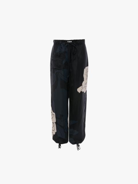 Cargo Trouser In Dark Navy Floral Print