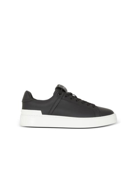 B-Court trainers in calfskin