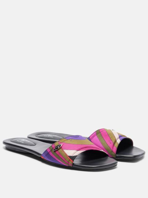 Yummi Iride silk slides