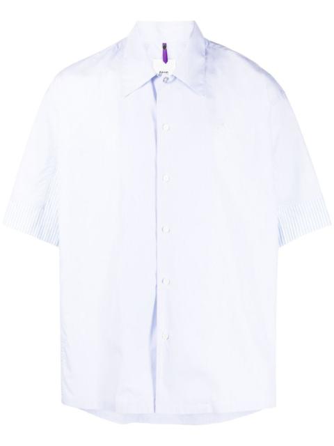short-sleeved plain shirt