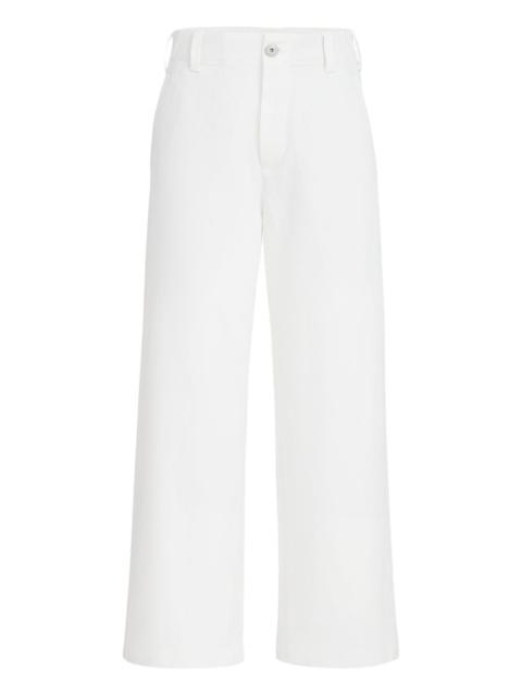 zip-fastening trousers