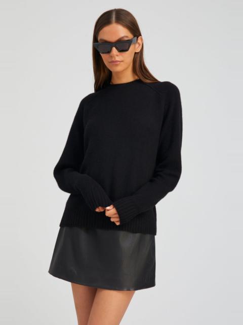 BLACK CASHMERE LOOSE GAUGE CREWNECK